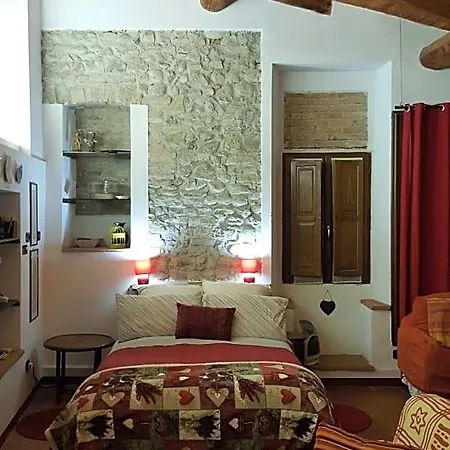 La Torretta - Cerreto Grue Frühstückspension 4*
