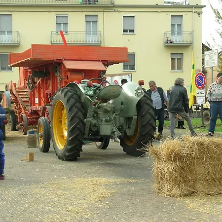 La Torretta - Cerreto Grue Bed & Breakfast