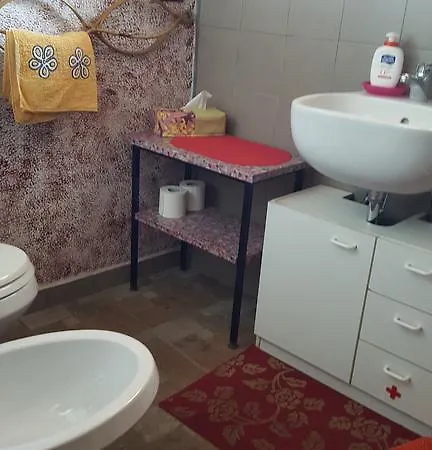 La Torretta - Cerreto Grue Bed & Breakfast 4*