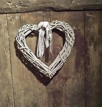 Bed & Breakfast La Torretta - Cerreto Grue 4*