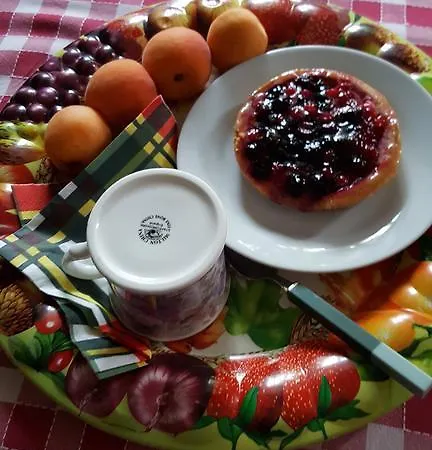 La Torretta - Cerreto Grue Bed & Breakfast *