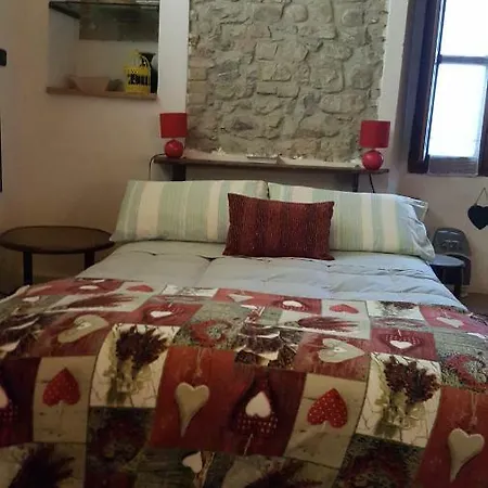 Bed and Breakfast La Torretta - Cerreto Grue